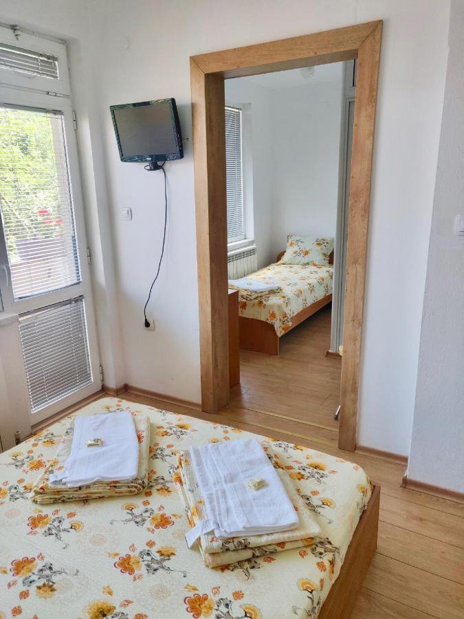 Pamir Guest House Šipkovo Exterior foto