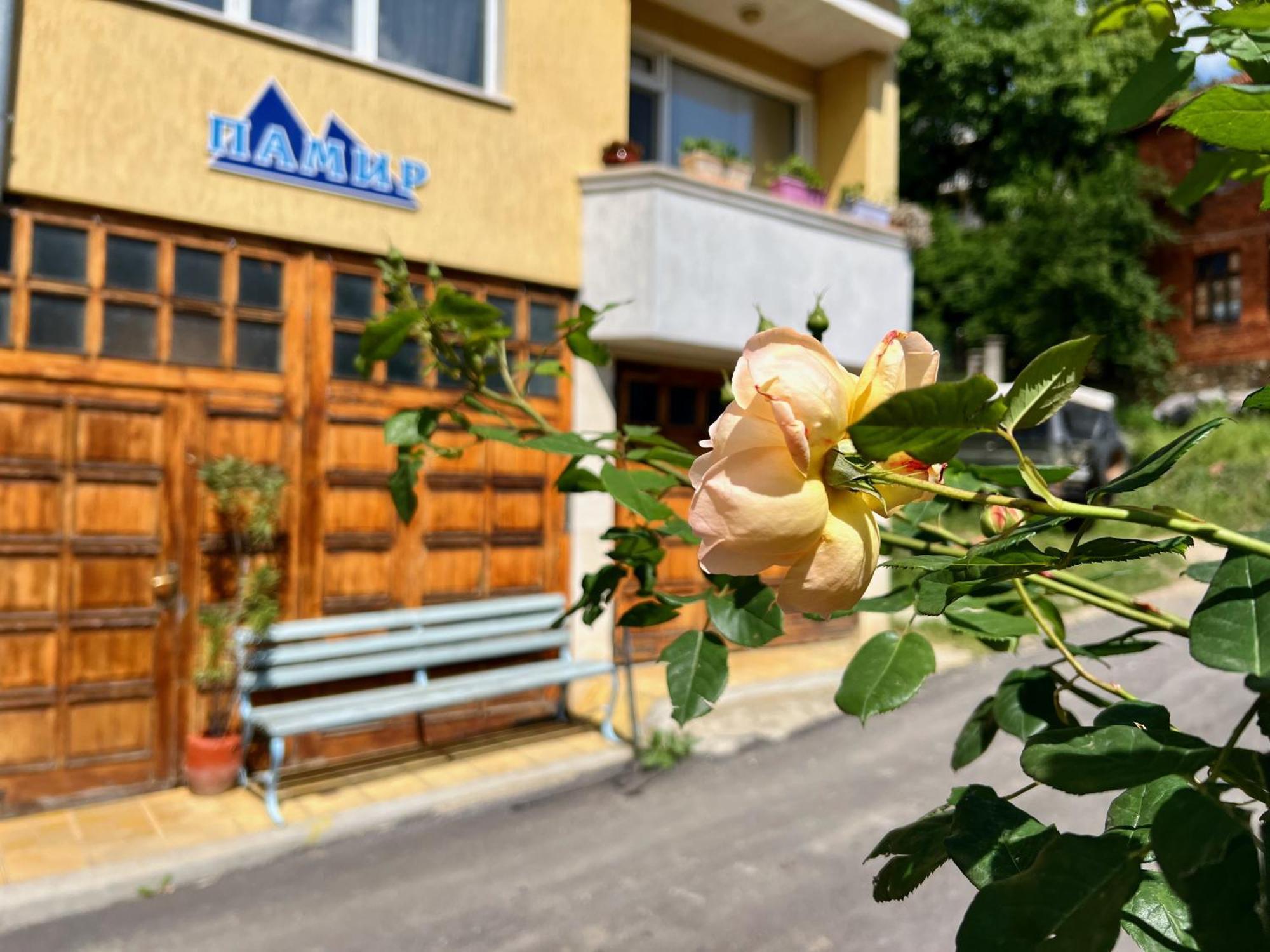 Pamir Guest House Šipkovo Exterior foto